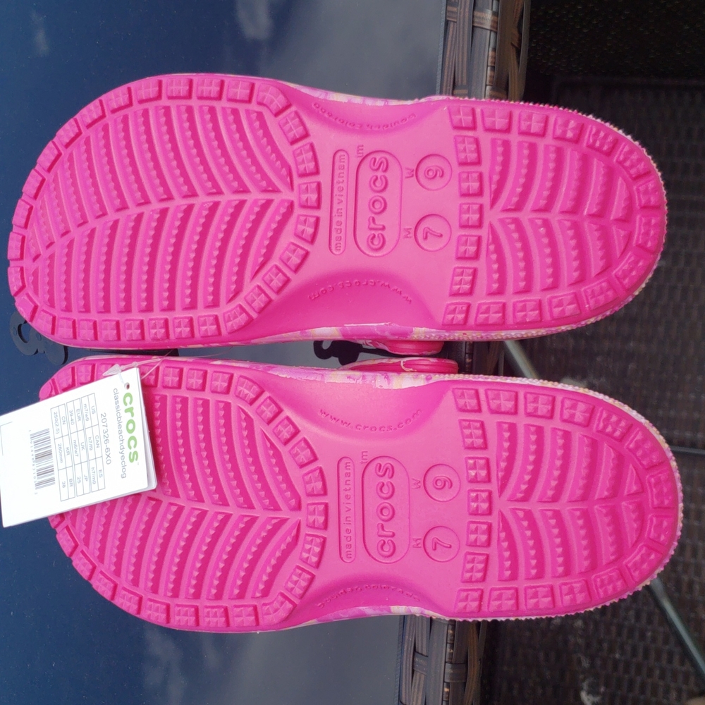 Crocs - Picture 4 of 6